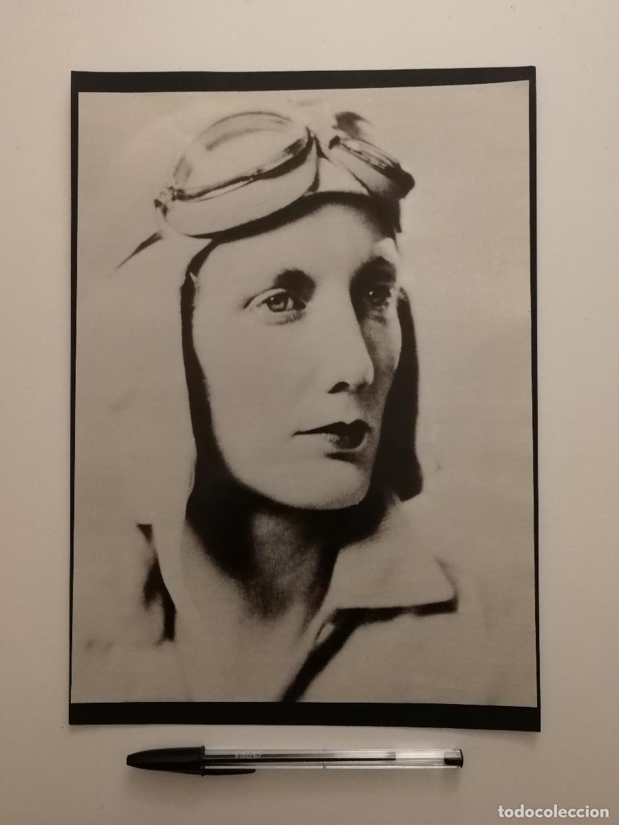 Coleccionismo: ANTIGUO ANUNCIO ENCARTONADO -A4- Beryl Markham - Aviadora y aventurera