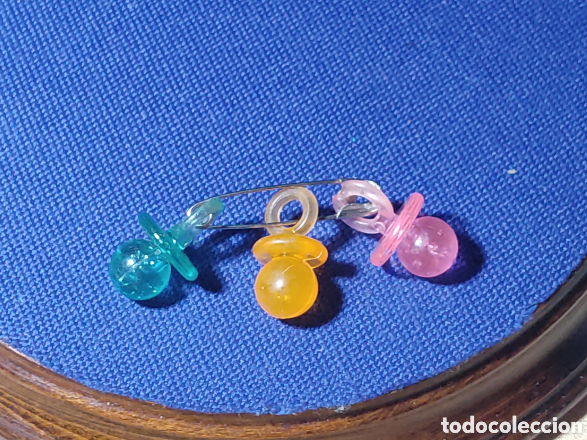 Coleccionismo: Chupete de pl&aacute;stico original a&ntilde;os 70 & Vintage.