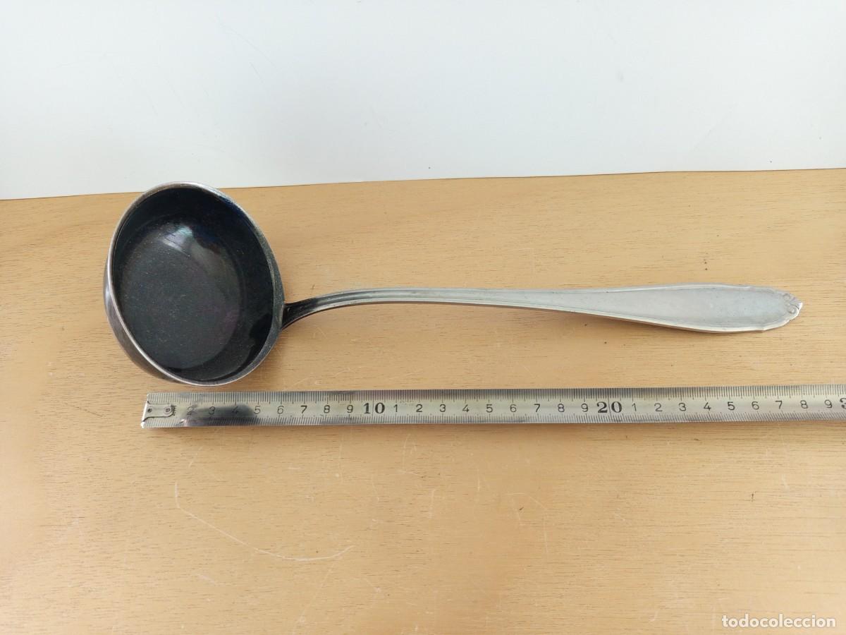 Coleccionismo: Cuchar&oacute;n de sopa Roneusil vintage