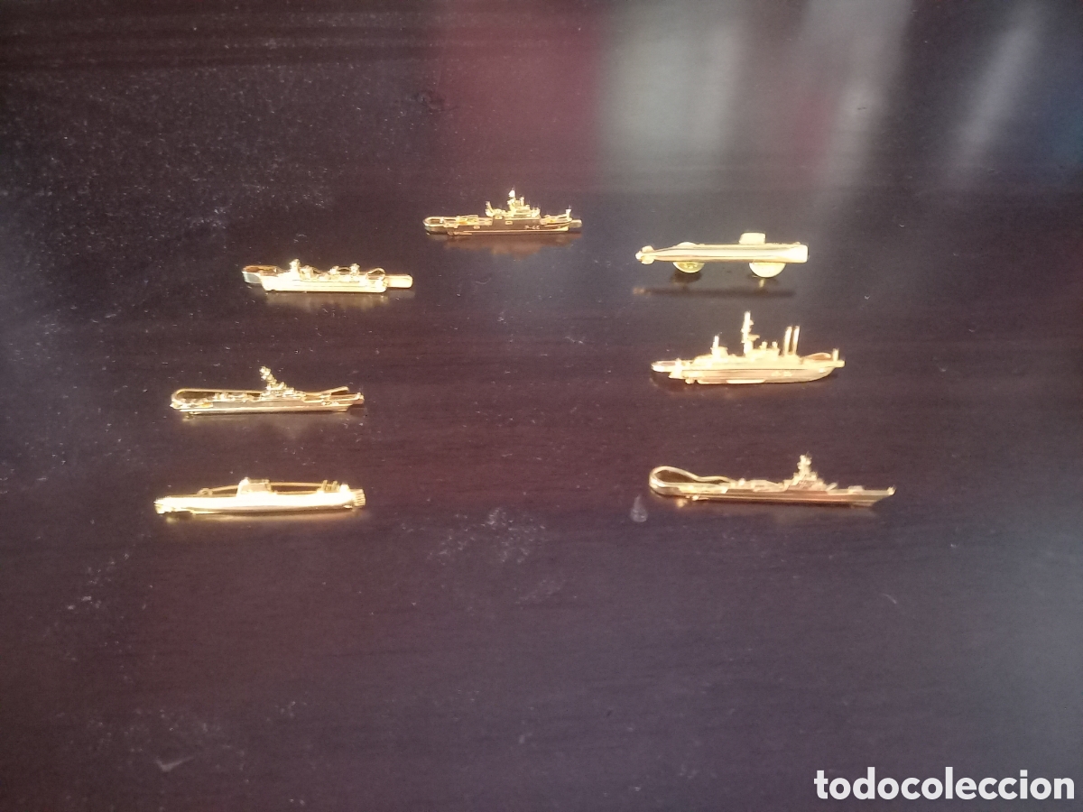 Coleccionismo: Pisa corbatas buques de la Armada Espa&ntilde;ola