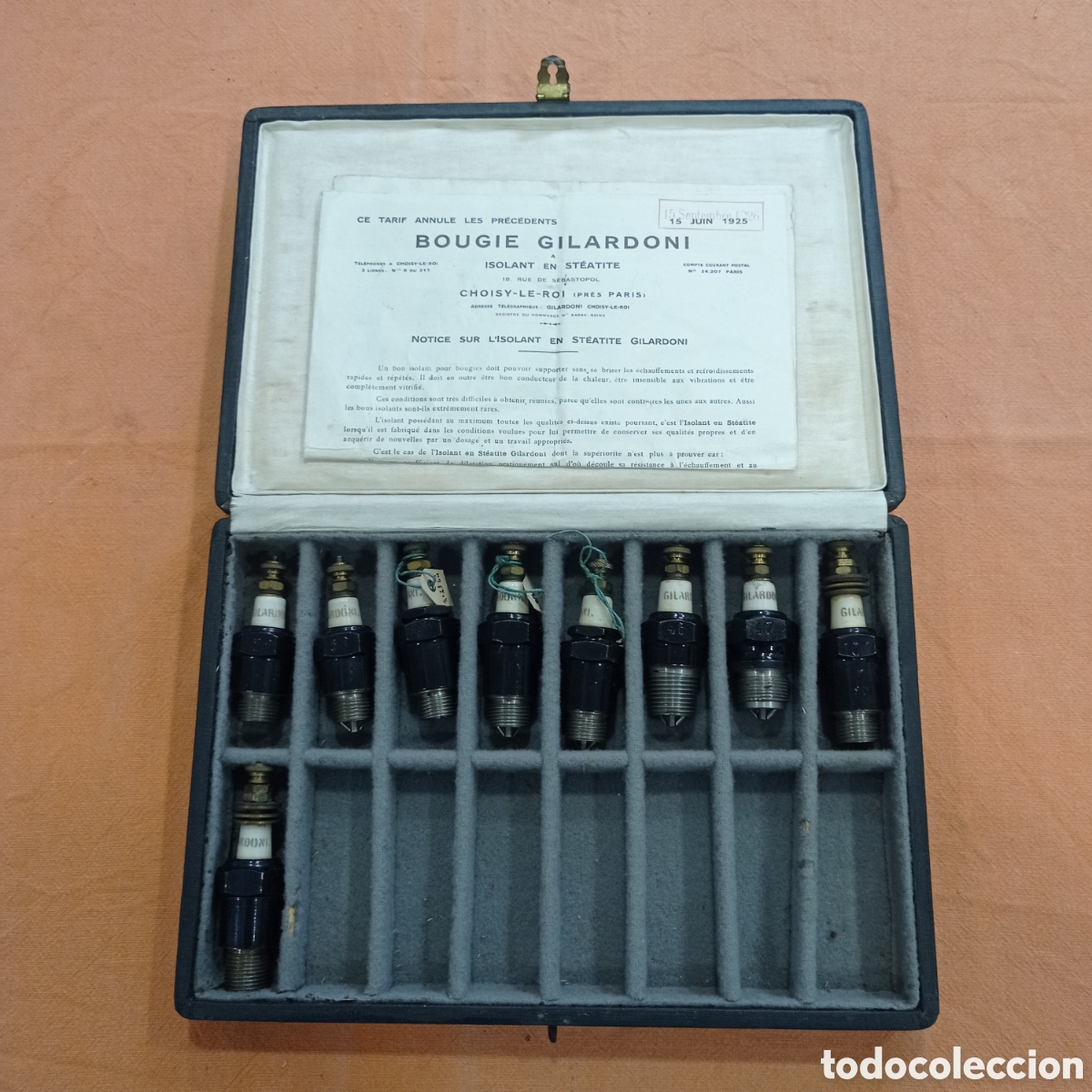 Collecting: Estuche de muestras del comercial de buj&iacute;as Gilardoni (Francia) de 1925