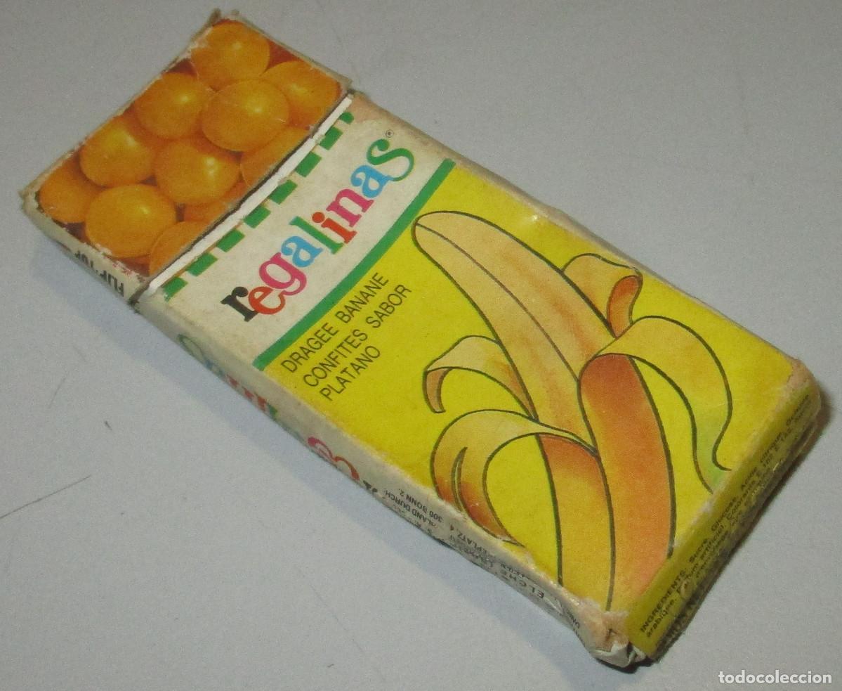 Coleccionismo: REGALINAS, cajita vac&iacute;a caramelos sabor pl&aacute;tano, Regal&iacute;n SA, Elche