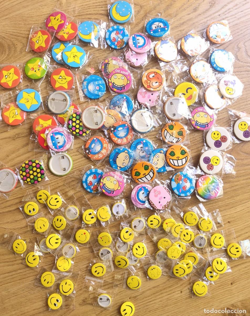 Coleccionismo: lote de 110 chapas divertidas - Foto 1