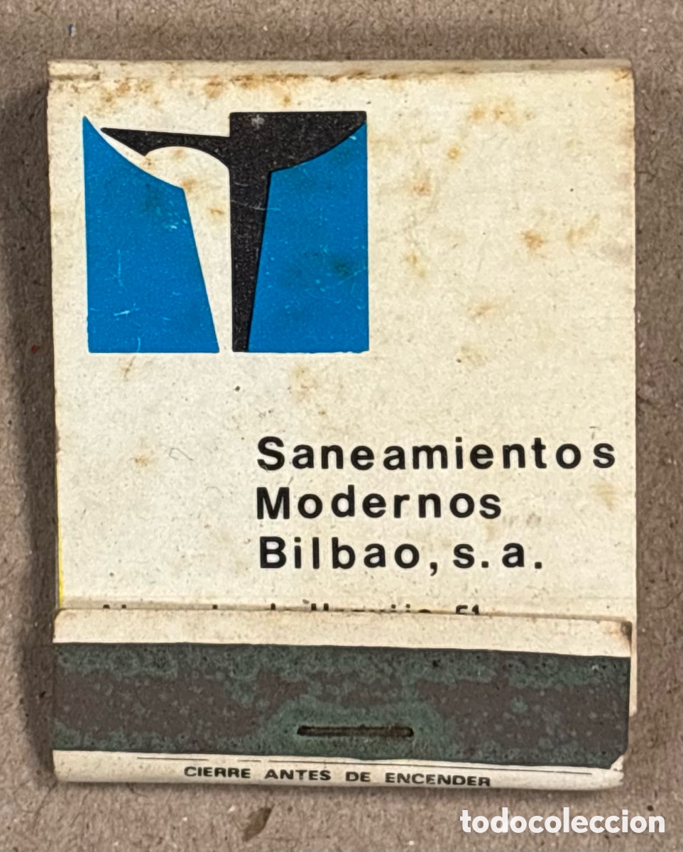 Coleccionismo: SANEAMIENTOS MODERNOS BILBAO (BILBAO). ANTIGUA CAJETILLA DE CERILLAS PUBLICITARIA.