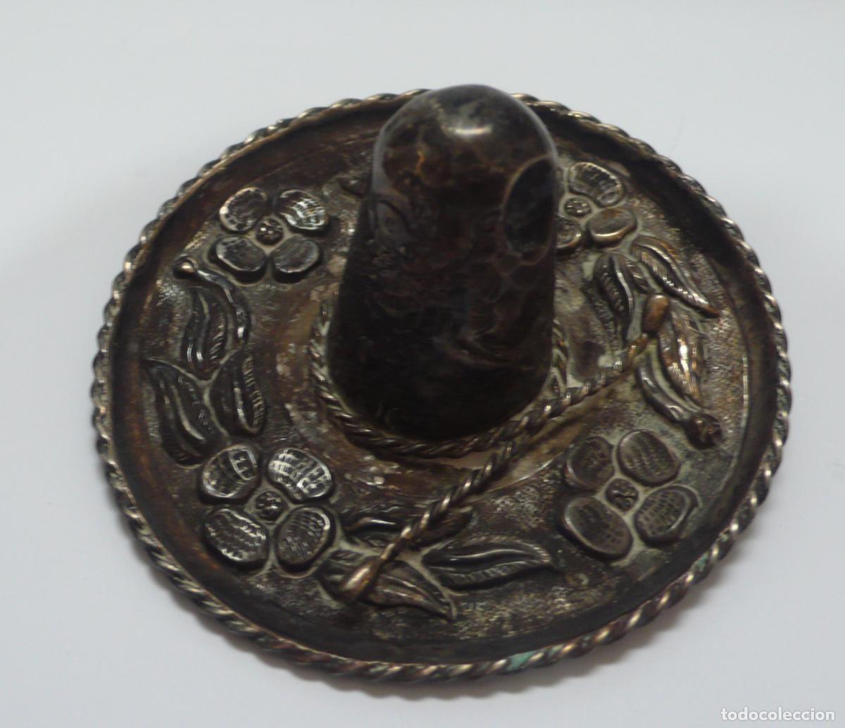 Coleccionismo: PEQUE&Ntilde;O SOMBRERO DE METAL