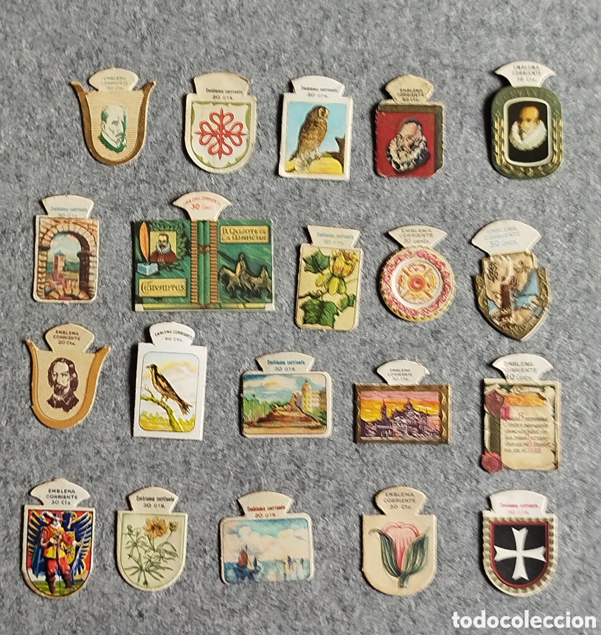 Coleccionismo: LOTE DE 20 EMBLEMAS AUXILIO SOCIAL CORRIENTES NO ESPECIALES INSIGNIAS