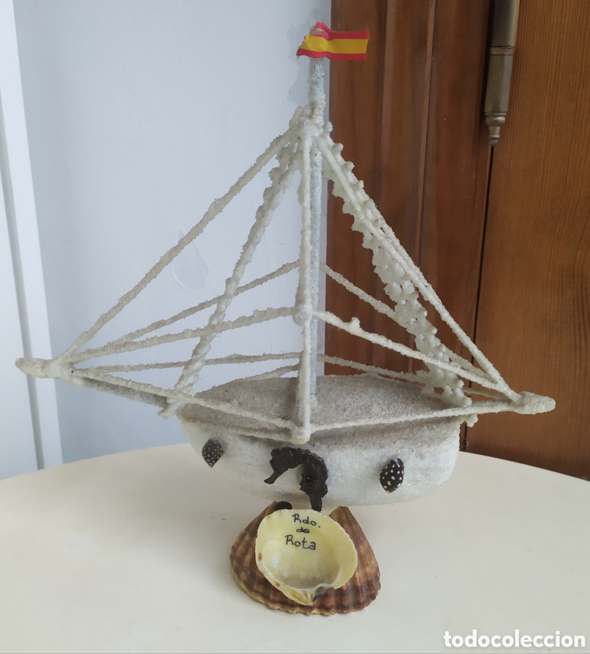 Coleccionismo: Barco de sal souvenir de Rota (C&aacute;diz), mide 20 cm de altura