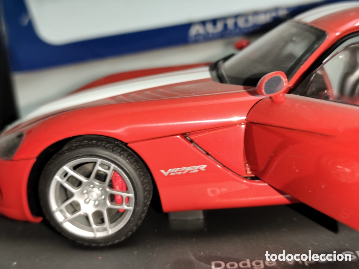 Coleccionismo: Dodge Viper SRT 10, coup&eacute;, red