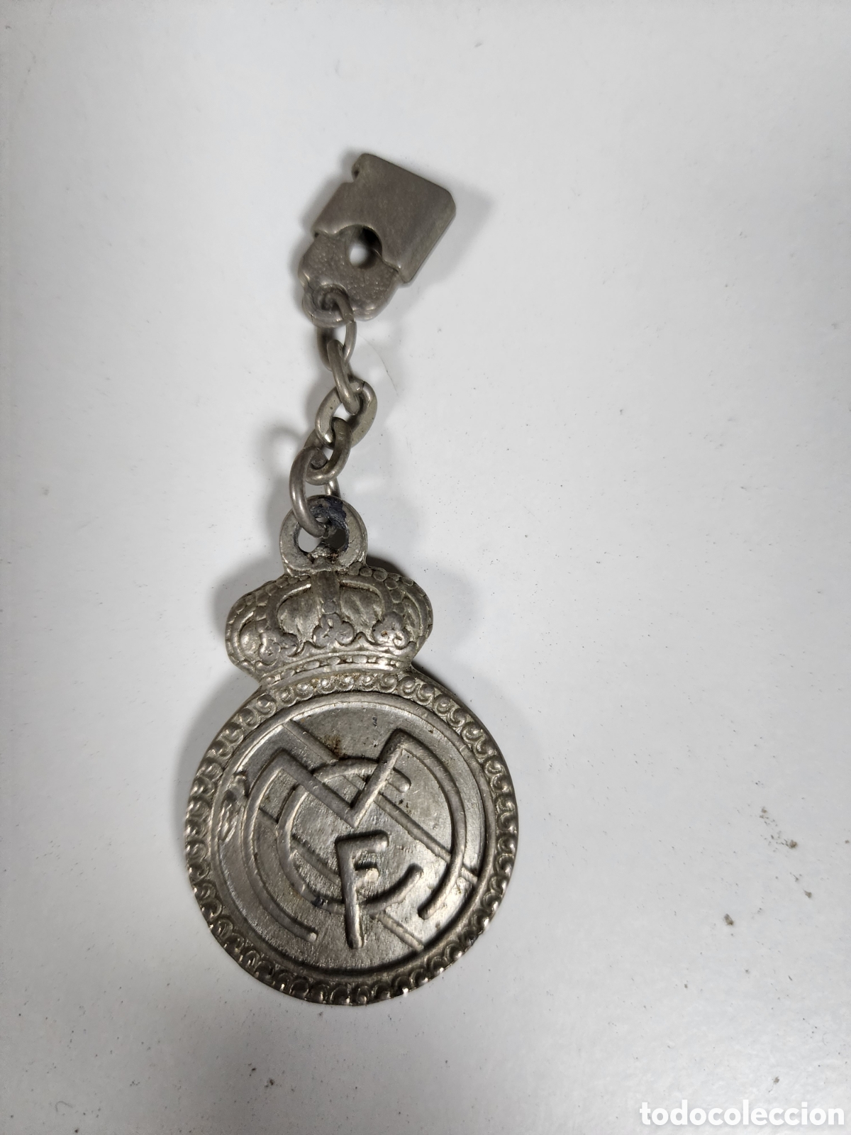 Coleccionismo: Llavero Real Madrid conmemorativo 75 aniversario