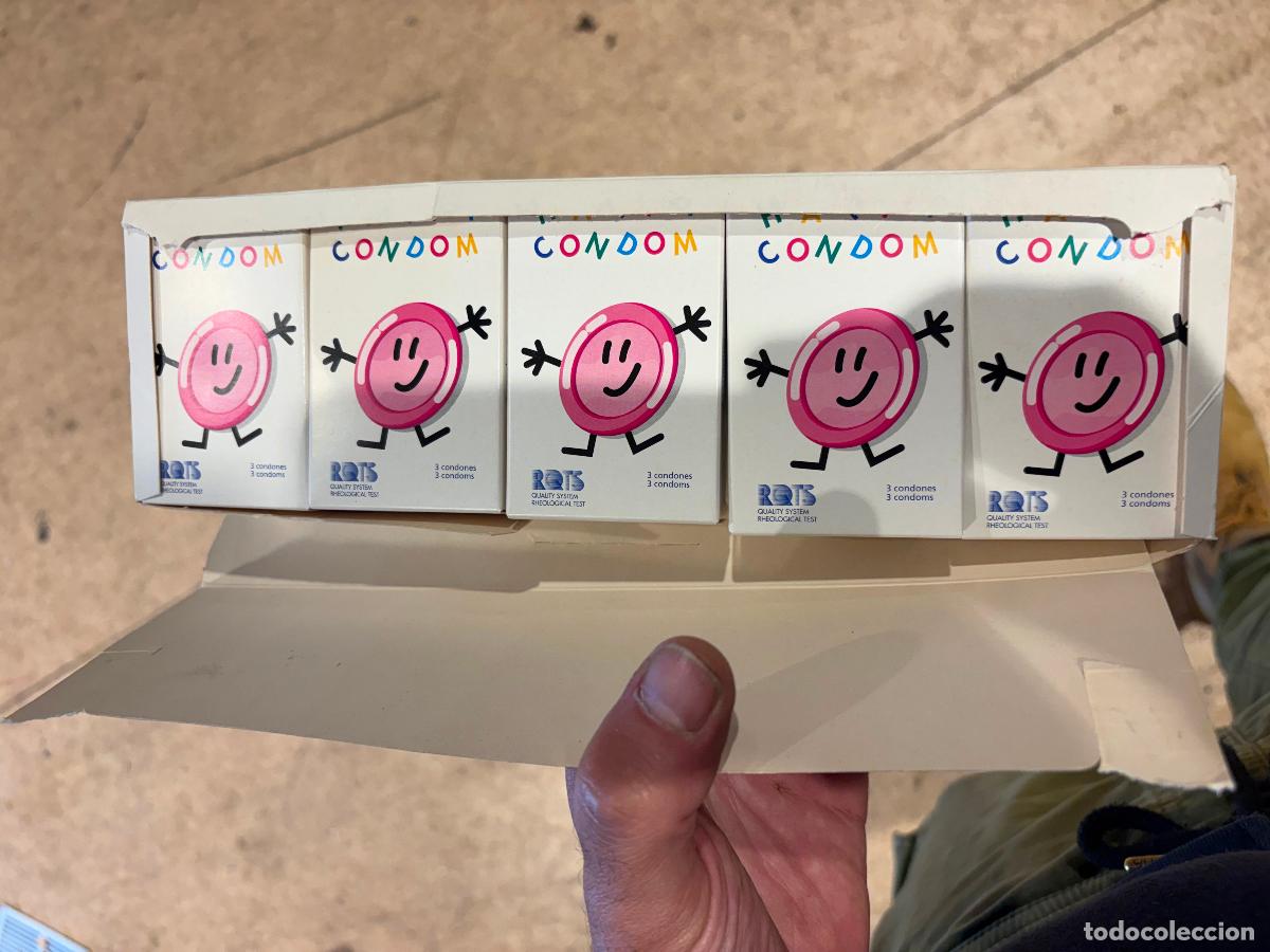 Coleccionismo: Caja Completa con cajitas Preservativos Condones A&ntilde;os 90