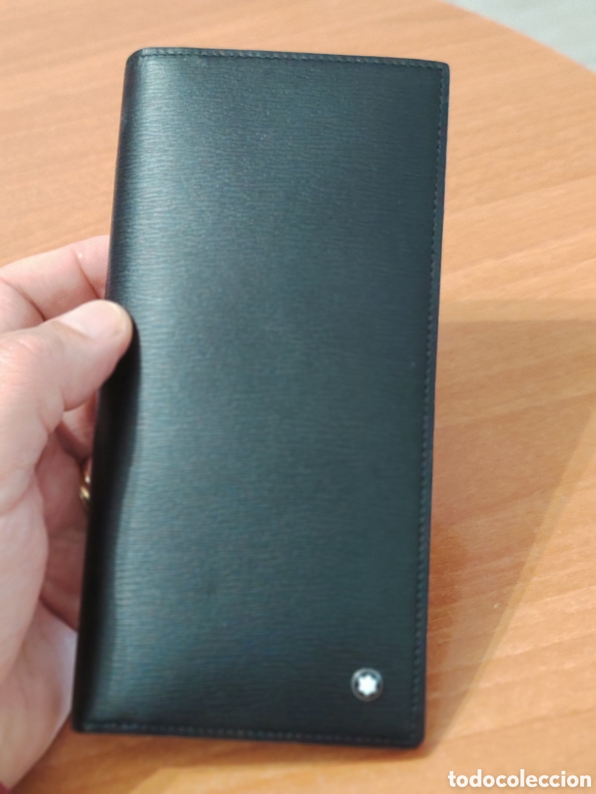 Coleccionismo: Cartera tarjetera y billetera de viaje montblanc. Nueva