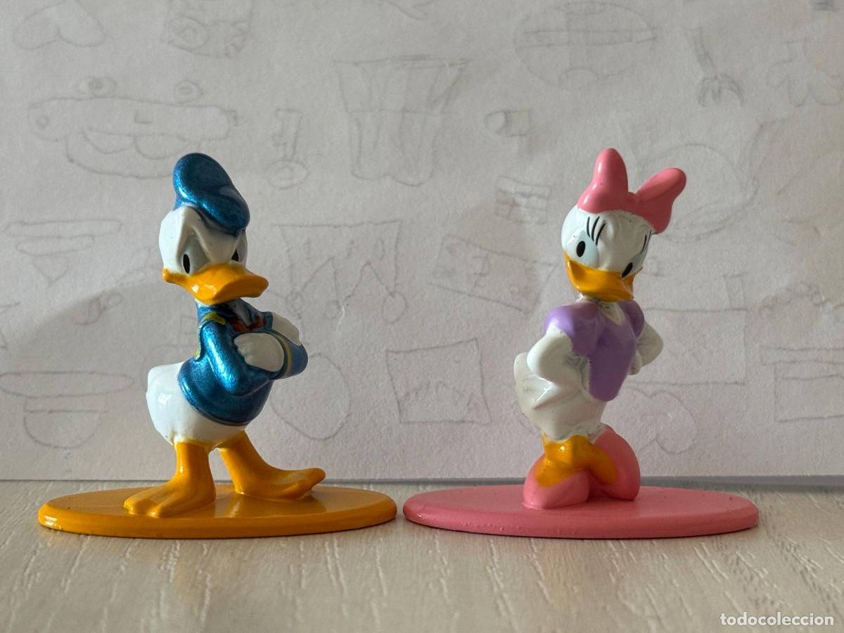 Coleccionismo: Disney Donald y Daisy mini figuras met&aacute;licas