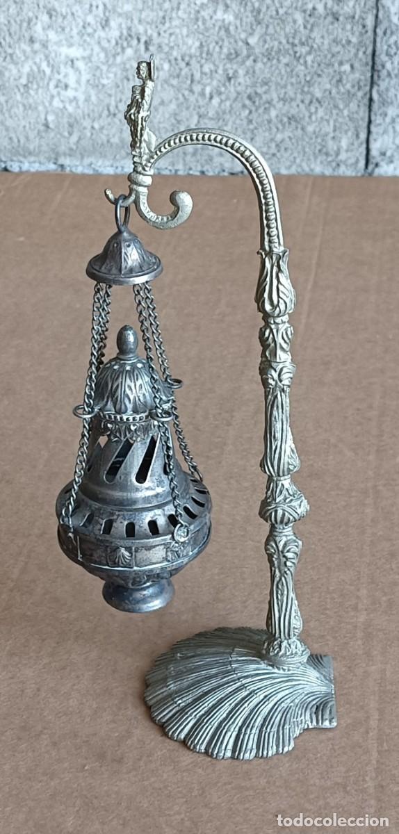 Collecting: Botafumeiro Santiago con soporte - Metal plateado- 22 cm. altura