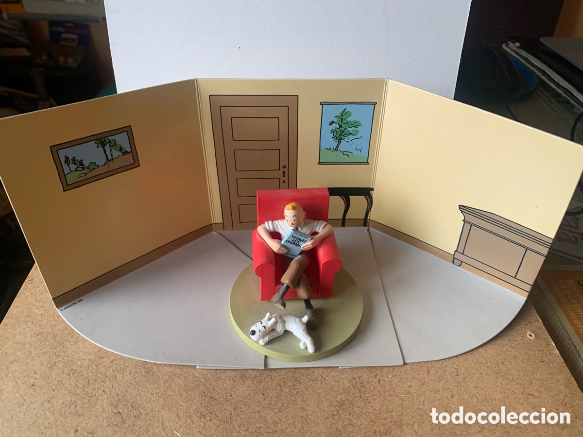 Coleccionismo: DIORAMA DE TINT&Iacute;N LEYENDO EN SU SAL&Oacute;N .