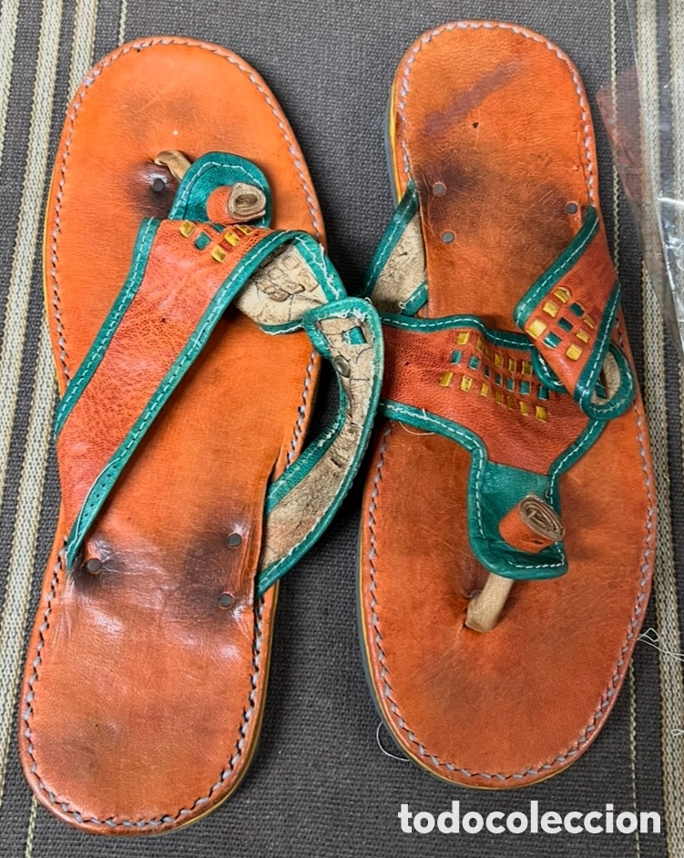 Coleccionismo: Chanclas. Piel. Hechas a mano. Camer&uacute;n.