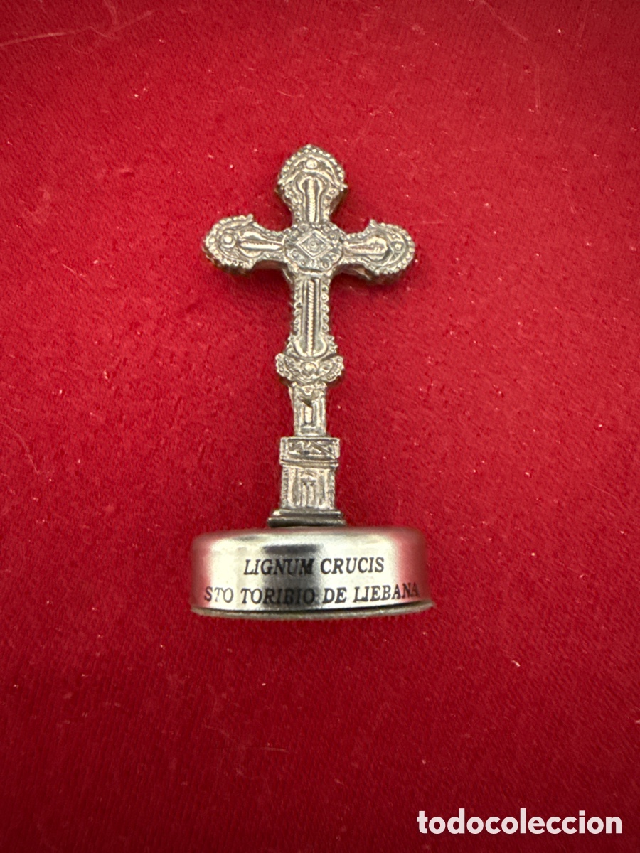 Coleccionismo: souvenir/relicario religioso del monasterio de Santo Toribio de Li&eacute;bana.