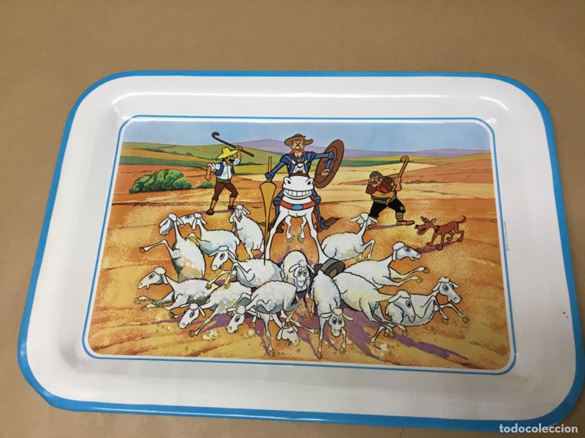 Coleccionismo: Antigua bandeja met&aacute;lica Don Quijote de la mancha a&ntilde;o 1978, impecable