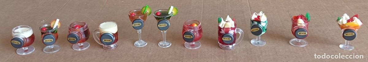 Coleccionismo: 11 imanes jarras y copas de coctel - Pl&aacute;stico - Foto 6
