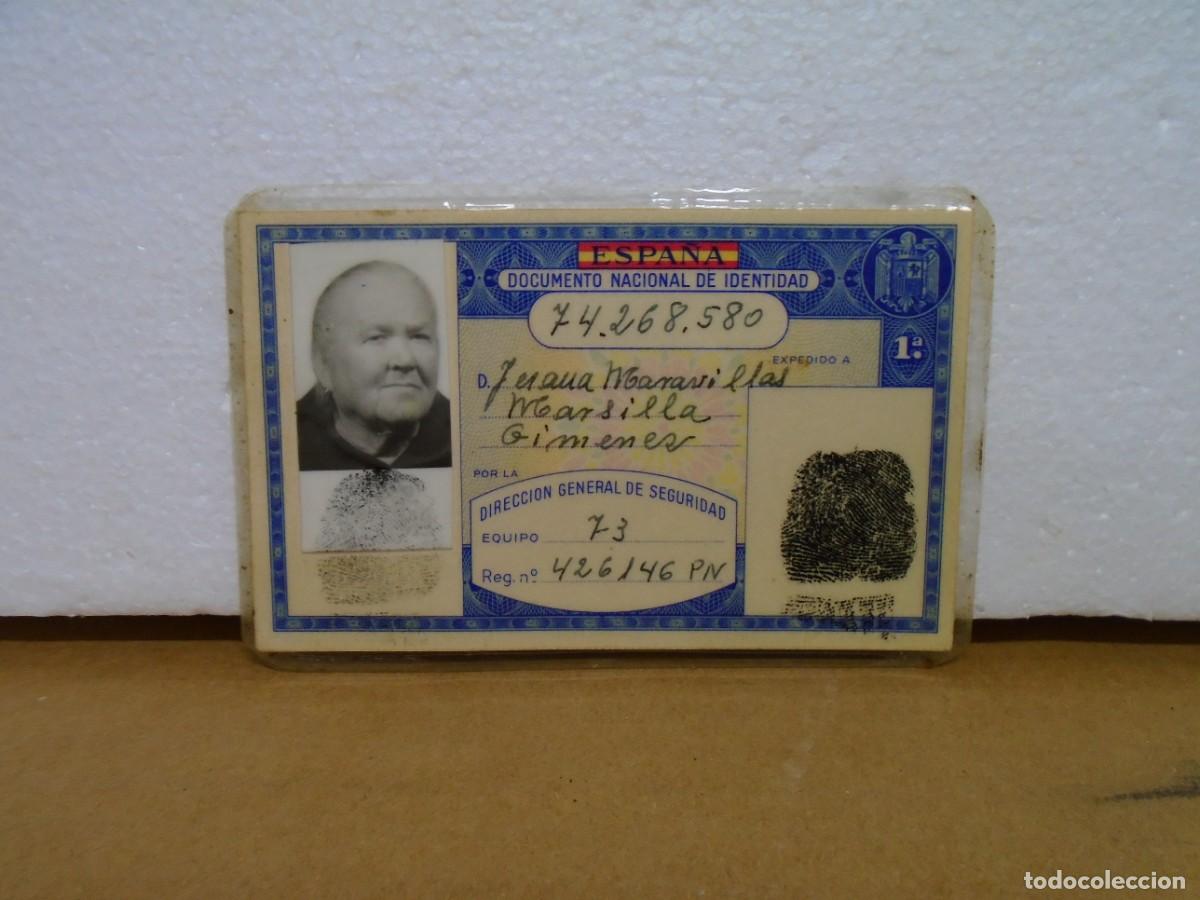 Coleccionismo: BULLAS(MURCIA)D.N.I. SRA. NACIDA 1891 EN BULLAS.CARNET EXPEDIDO 1968.
