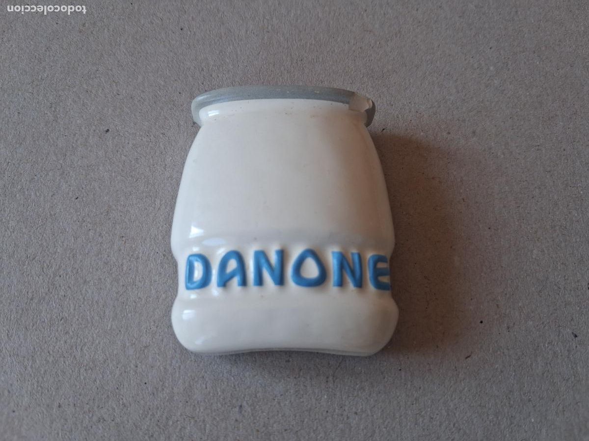 Coleccionismo: Iman de nevera danone