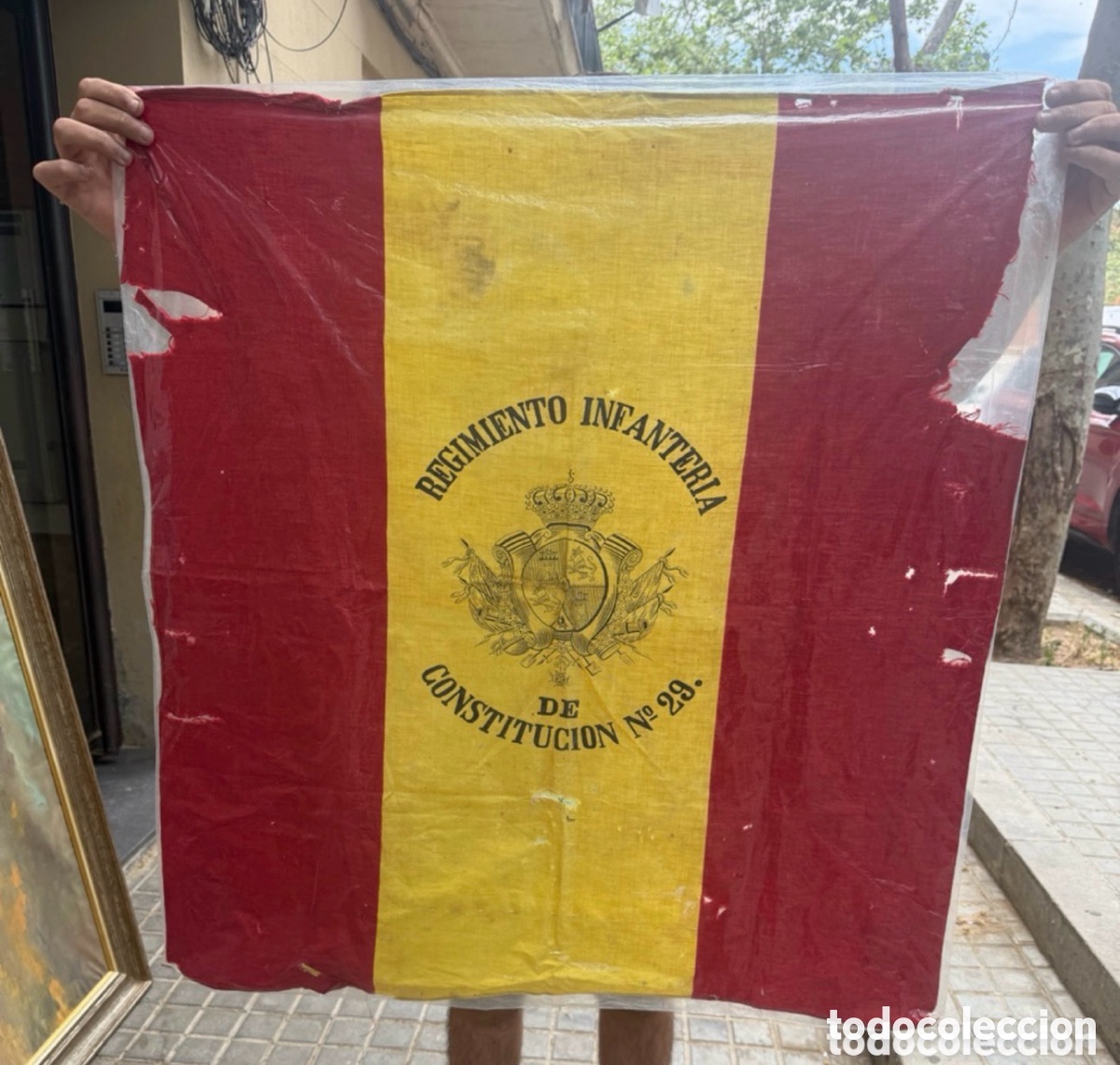 Coleccionismo: Aut&eacute;ntica bandera Regimiento Infanter&iacute;a Constituci&oacute;n n&deg; 28 Espa&ntilde;a militar hist&oacute;rica
