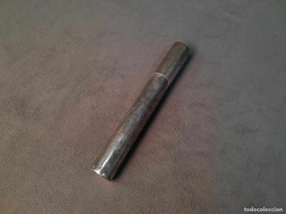Colecionismo: ESTUCHE TUBULAR PORTAPUROS EN PLATA. SIGLO XX