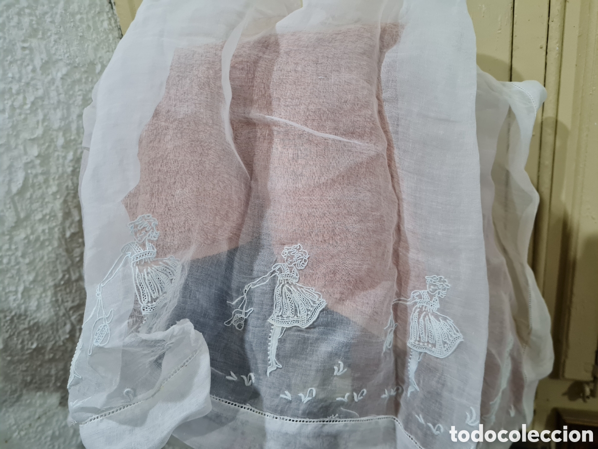 Coleccionismo: Antigua capa de tul bodada - Foto 3