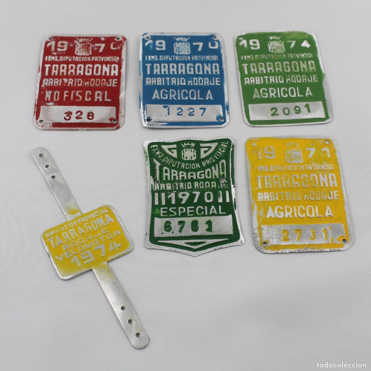 Coleccionismo: Lote Matriculas Placas Arbitrio Rodaje Tarragona 70s Metal Vintage