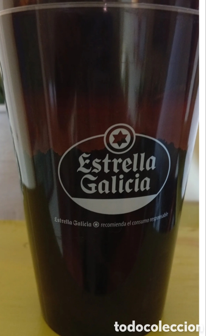 Coleccionismo: Publicidad cerveza Estrella de Galicia lote de 30 vasos pl&aacute;stico de la resurection fest del a&ntilde;o 2022