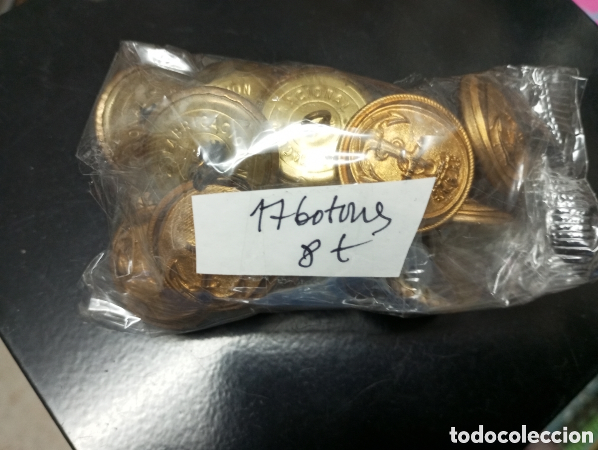 Coleccionismo: 17 botones marina 2.4 cms
