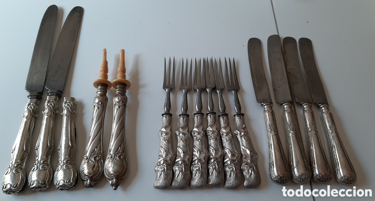 Coleccionismo: Lote de cubiertos antiguos sueltos ornamentados