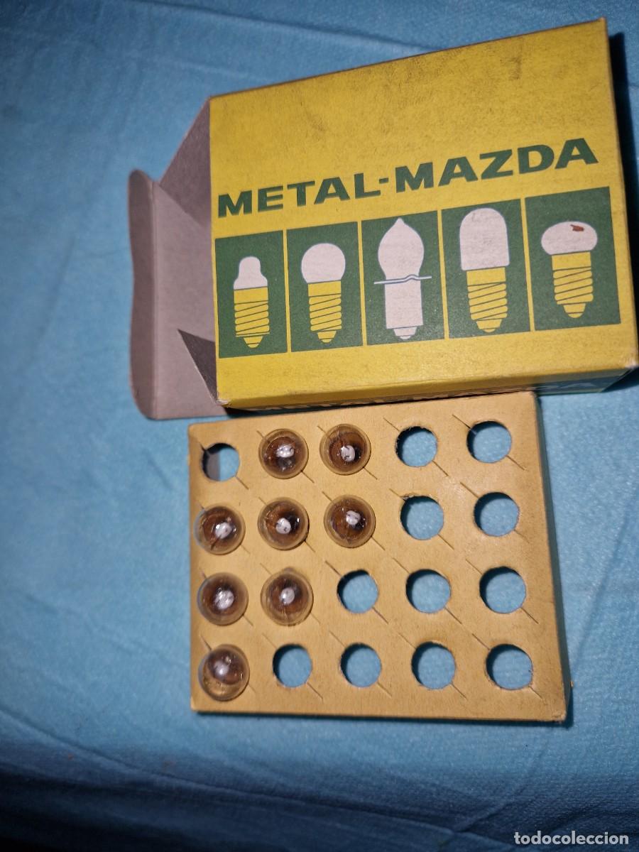 Coleccionismo: CAJA BOMBILLAS METAL MAZDA