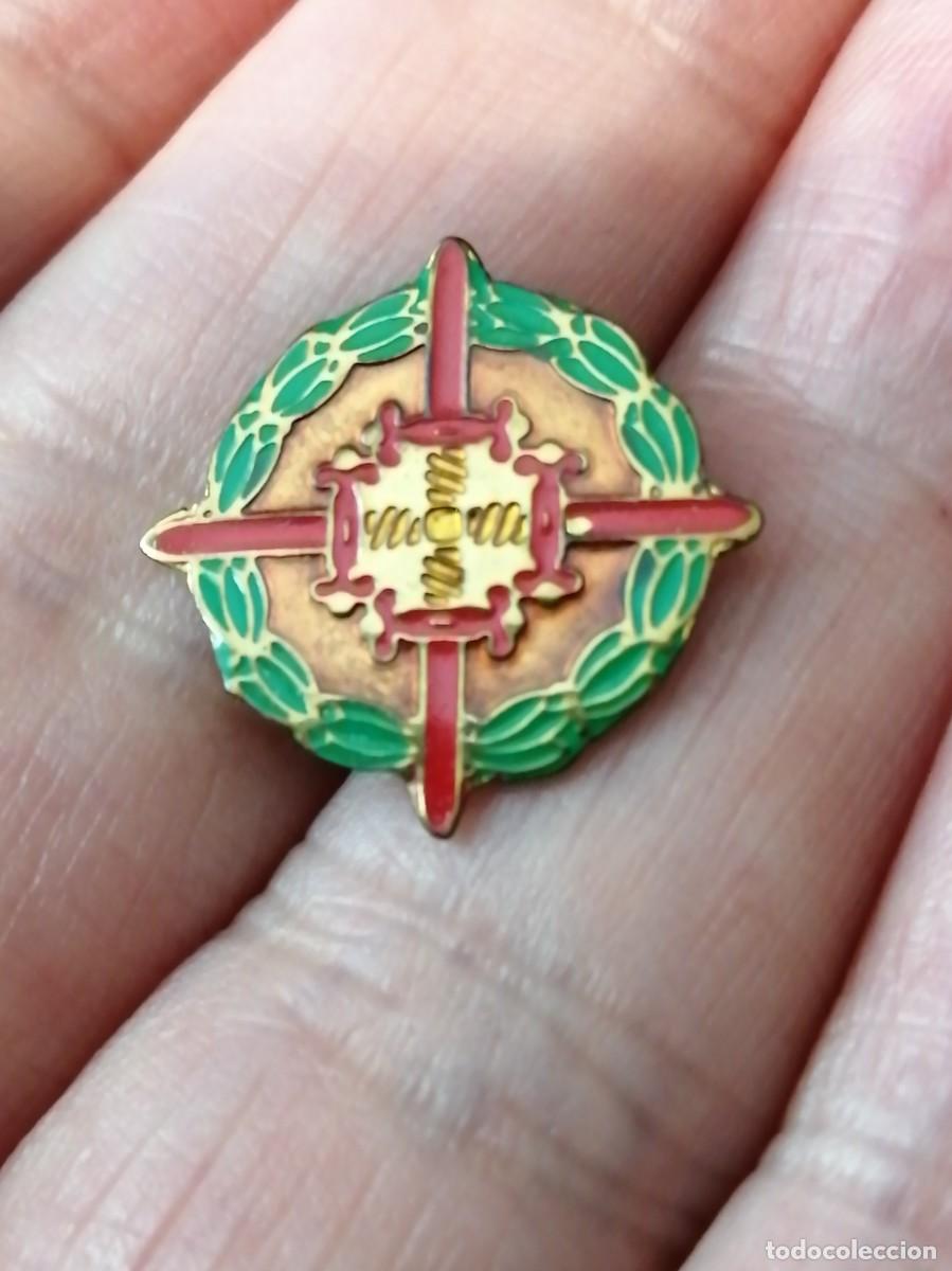 Collectionnisme: MUY RARO PIN INSIGNIA OJAL CRUZ LAUREADA DE SAN FERNANDO CONDECORACI&Oacute;N MILITAR ESPA&Ntilde;OLA PINS PINES