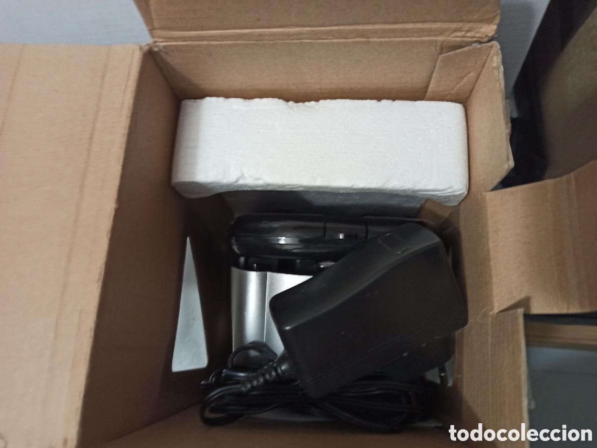 Coleccionismo: M&aacute;quina de grapar y perforar. - Foto 3