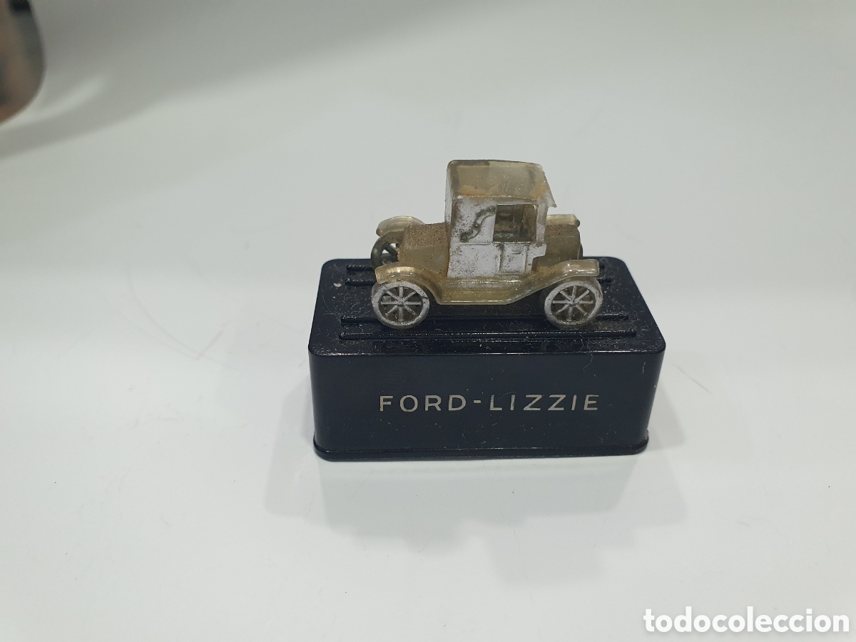 Colecionismo: Afilalapices Ford Lizzie. (L130)
