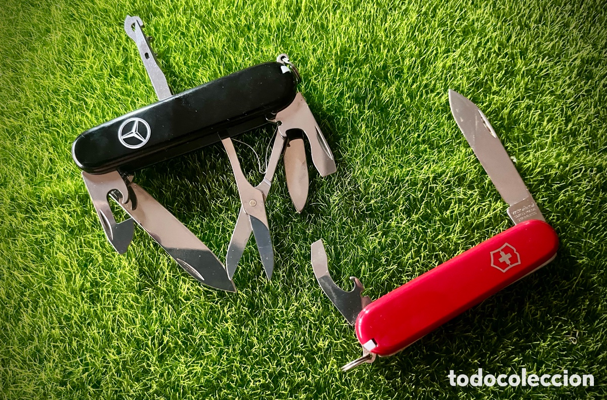 Coleccionismo: Lote 2 navajas multiherramientas Victorinox