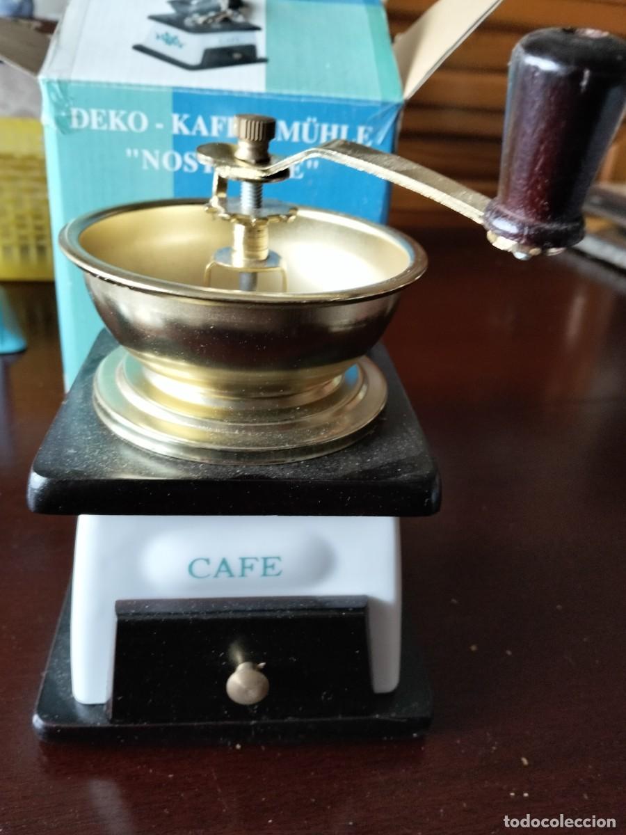 Coleccionismo: MOLINILLO DE CAF&Eacute; DECORATIVO SIN ESTRENAr