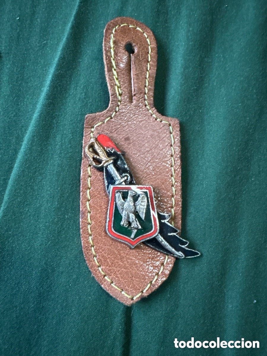 Collectionnisme: Pepito, distintivo milita a catalogar (A15)