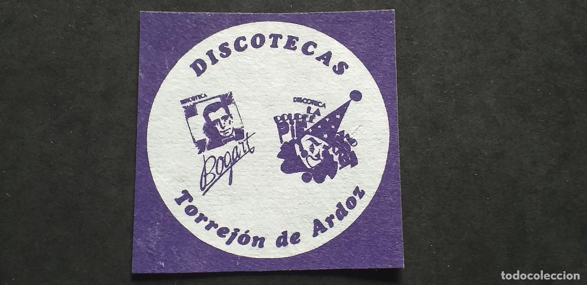 Colecionismo: POSAVASOS-V28-VIII-90X90mm.-LA POUPEE-TORREJON DE ARDOZ