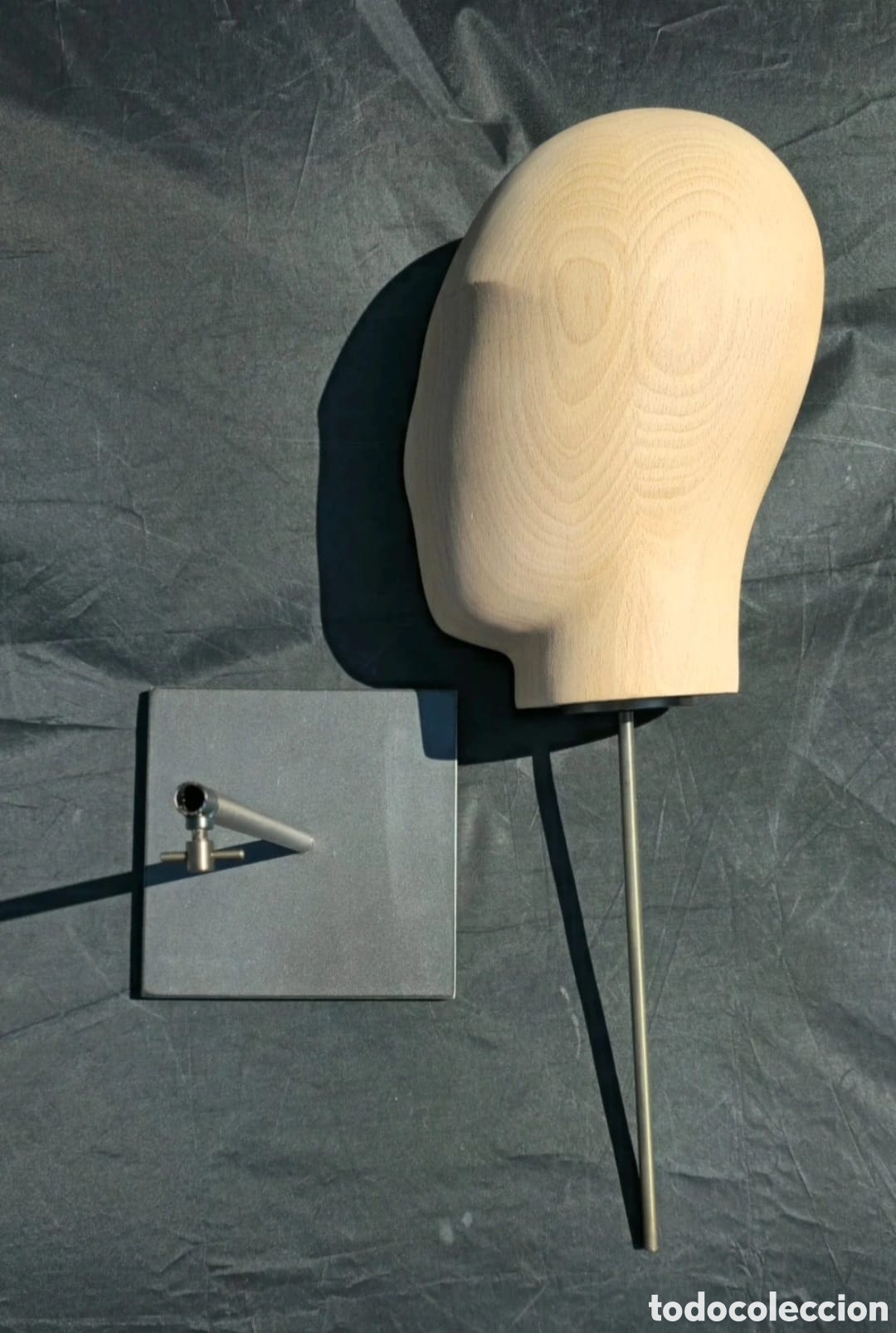Coleccionismo: Cabeza madera maciza
