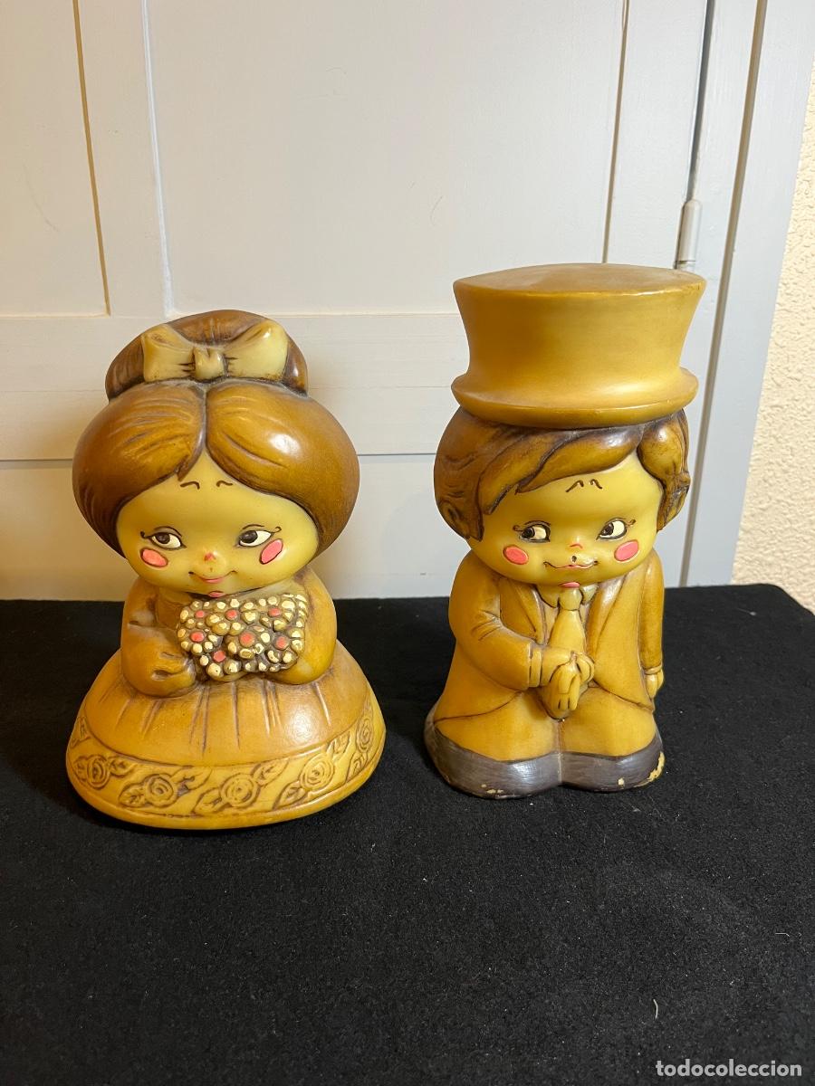 Coleccionismo: Antigua pareja novios JIAL resina yeso boda vintage a&ntilde;os 70 80 figuras decorativas
