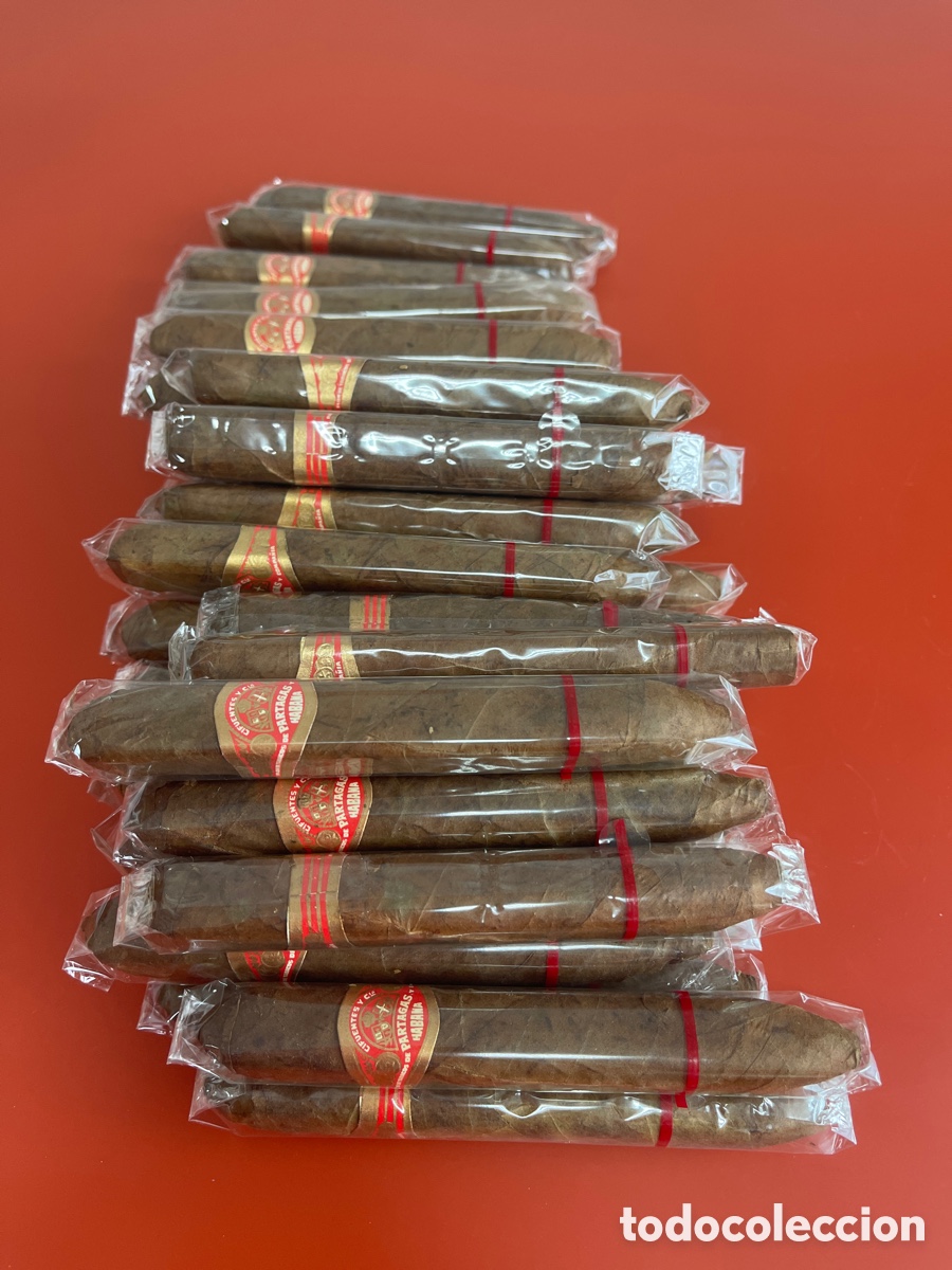 Coleccionismo: LOTE DE 42 PUROS PARTAGAS HABANA PRECINTADOS INDIVIDUALMENTE