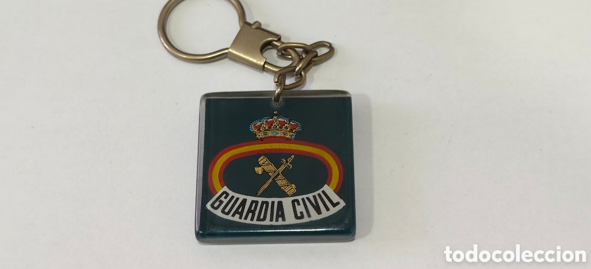Coleccionismo: TODO UN CLASICO LLAVERO EN METRAQUILATO DE LA GUARDIA CIVIL