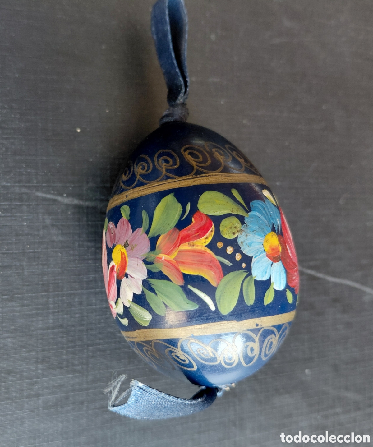 Collectionnisme: Magn&iacute;fico huevo decorativo pintado a mano con motivos florales