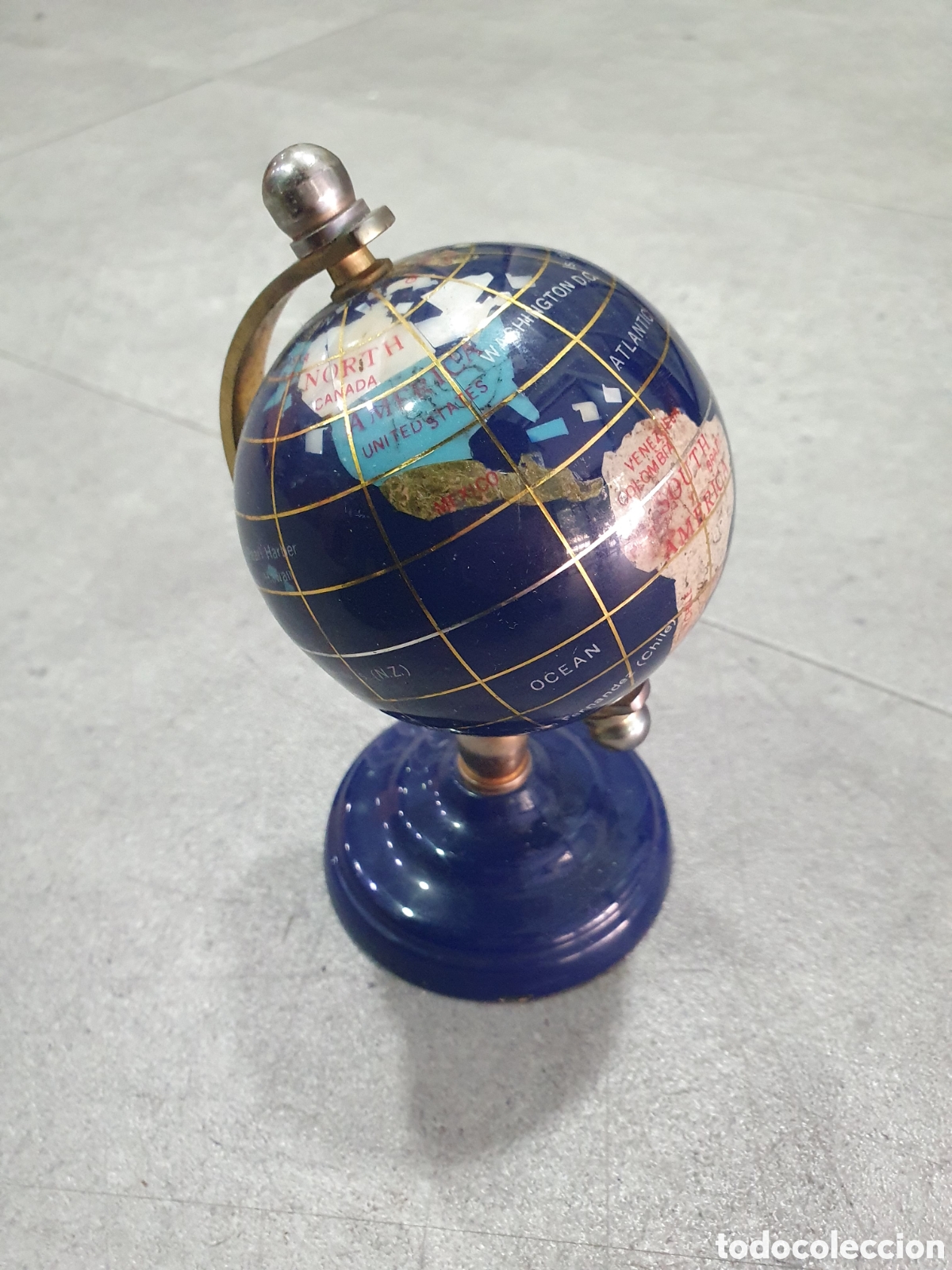Collezionismo: Bola del mundo azul tipo lapislazuli. (L44)