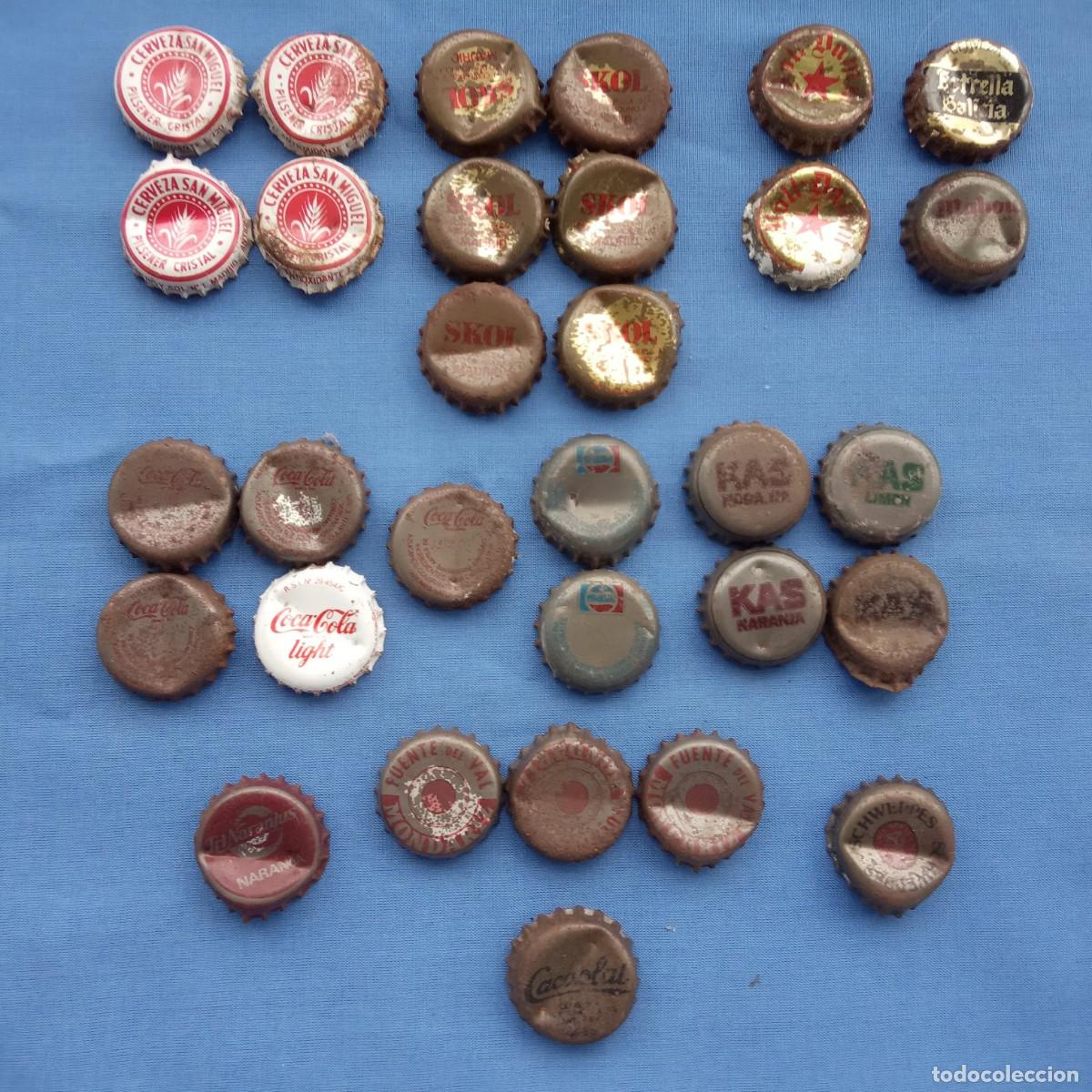 Collecting: Lote de 31 Chapas corona tapones a&ntilde;os 80 - Refrescos, cerveza, agua, batido de chocolate