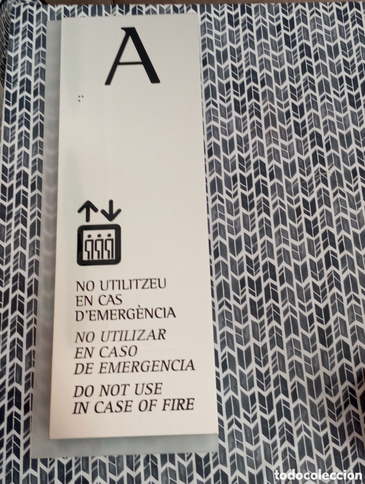 Colecionismo: CHAPA INOX PLANTA A INDICADOR ASCENSOR HOTEL DE BARCELONA