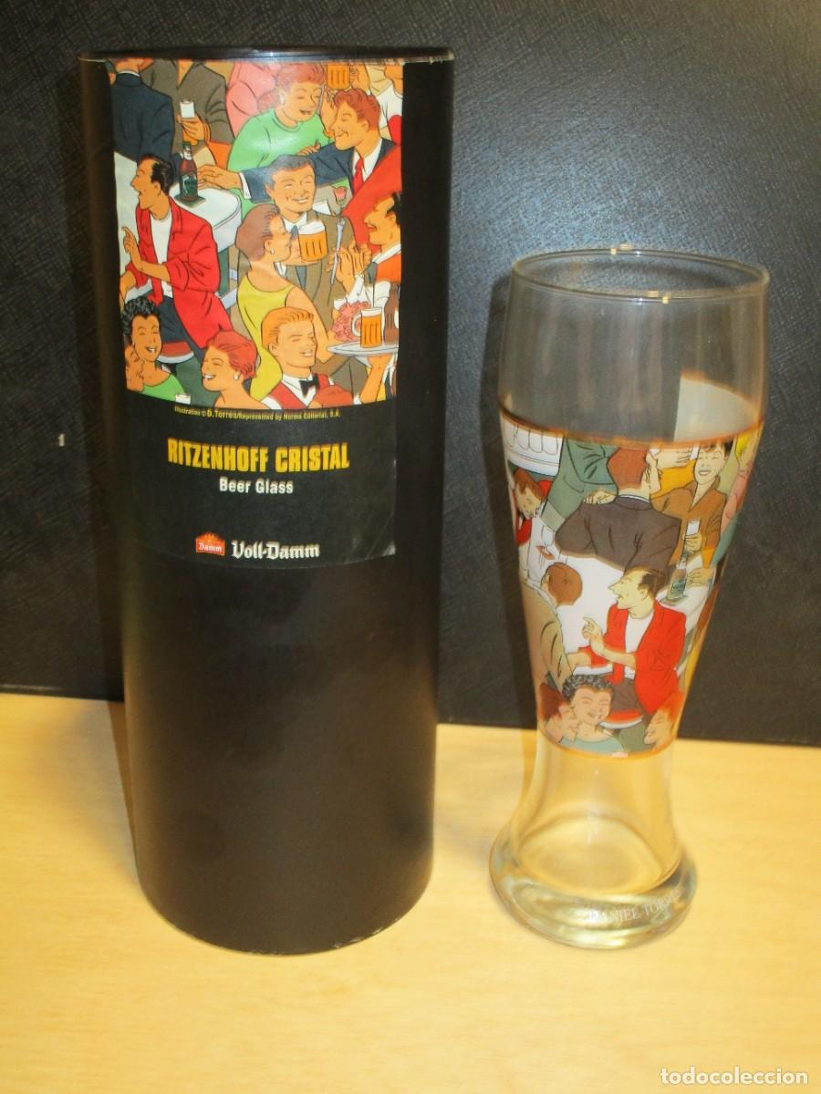 Colecionismo: COPA CERVEZA VOLL-DAMM RITZENHOFF CRISTAL, DISE&Ntilde;O DANIEL TORRES- 23,5 CM. ALTO