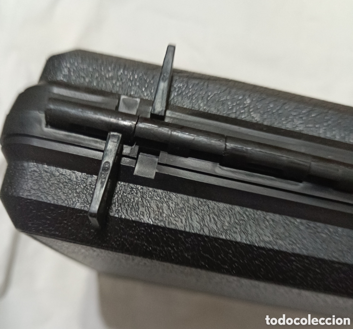 Coleccionismo: Malet&iacute;n r&iacute;gido para armas cortas - Foto 8