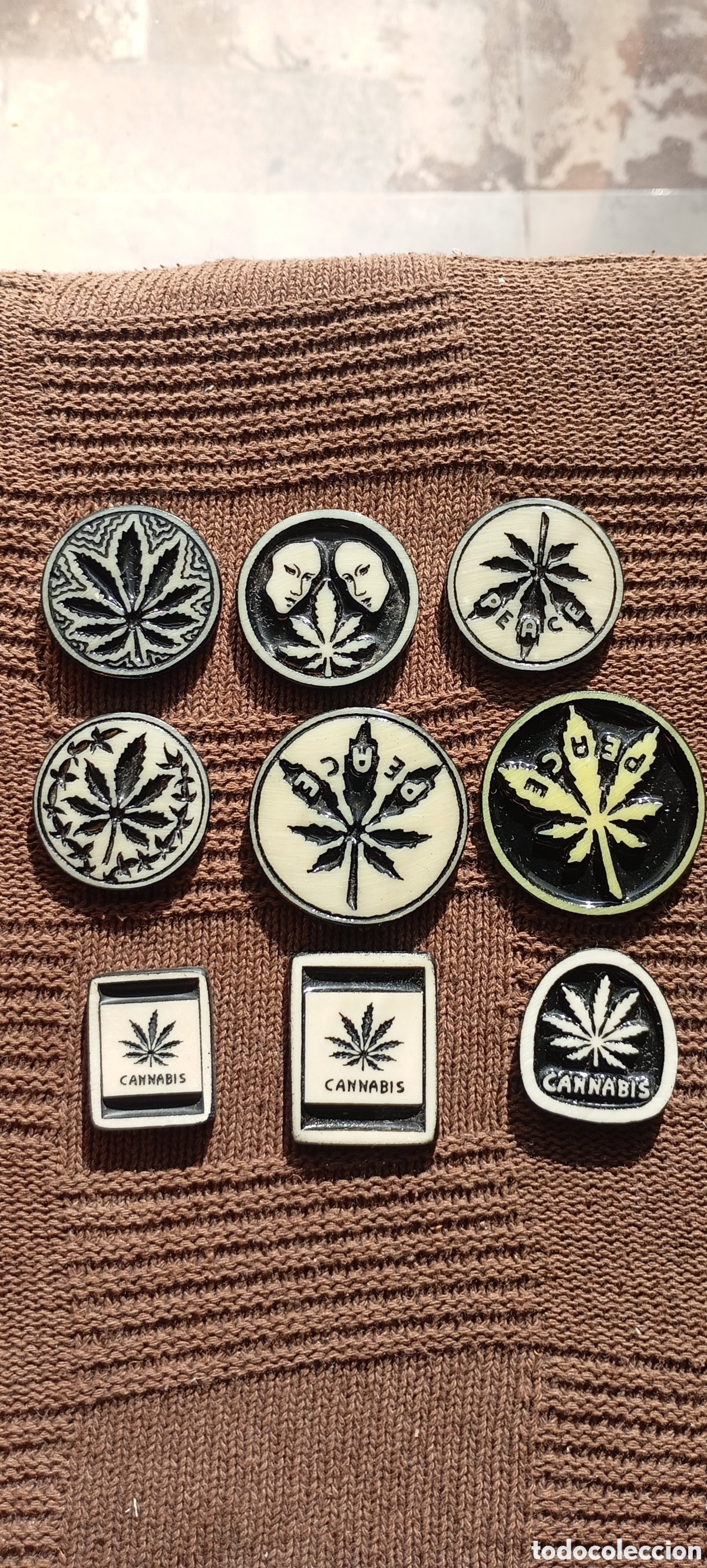 Coleccionismo: Lote 9 piezas para imanes tema Cannabis